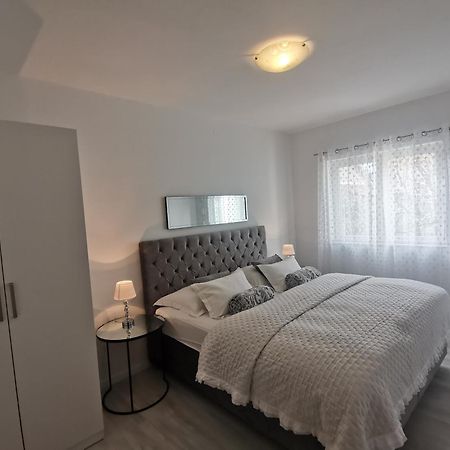 Apartments D&A ซาดาร์ ห้อง รูปภาพ