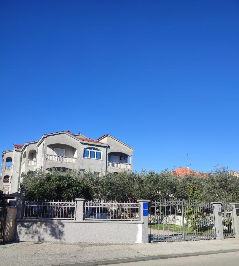 Apartments D&A ซาดาร์ ภายนอก รูปภาพ